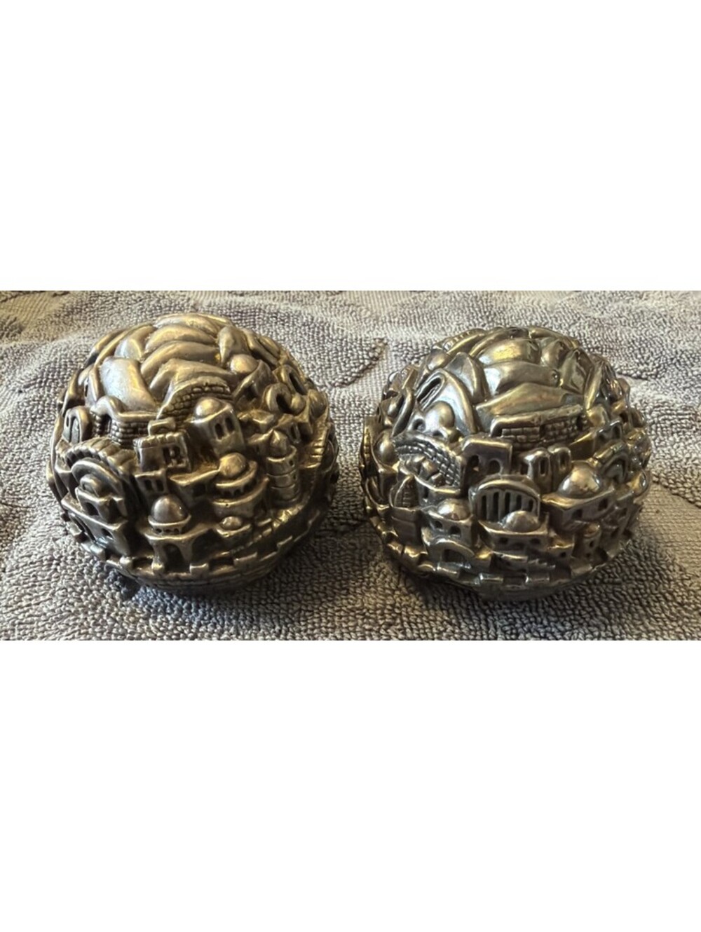 Vintage 925 Sterling Silver Pair Jerusalem Paperweight Israel Globe Sam Philipe